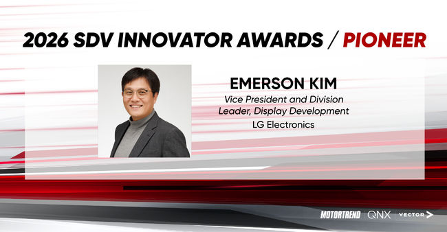 차량용 디스플레이를 단순 표시 장치에서 SDV 핵심인 지능형 인터페이스로 발전시킨 점을 높이 평가받아 ‘선구자(Pioneer)’ 부문을 수상한 VS사업본부 디스플레이개발리더 김경락 상무.