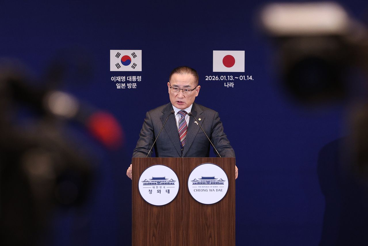 위성락 안보실장이 14일 일본 오사카 프레스센터에서 한일 정상회담 등 주요 성과 관련 브리핑을 하고 있다. 청와대사진기자단