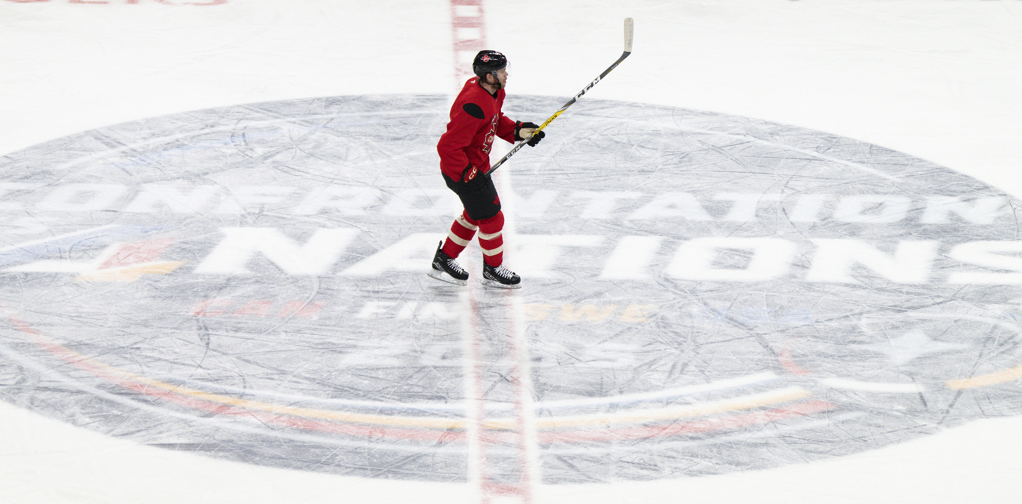 지난해 2월 4개국 페이스오프 대회에서 미국을 격침 시킨 캐나다의 맥데이비드. AP=연합뉴스