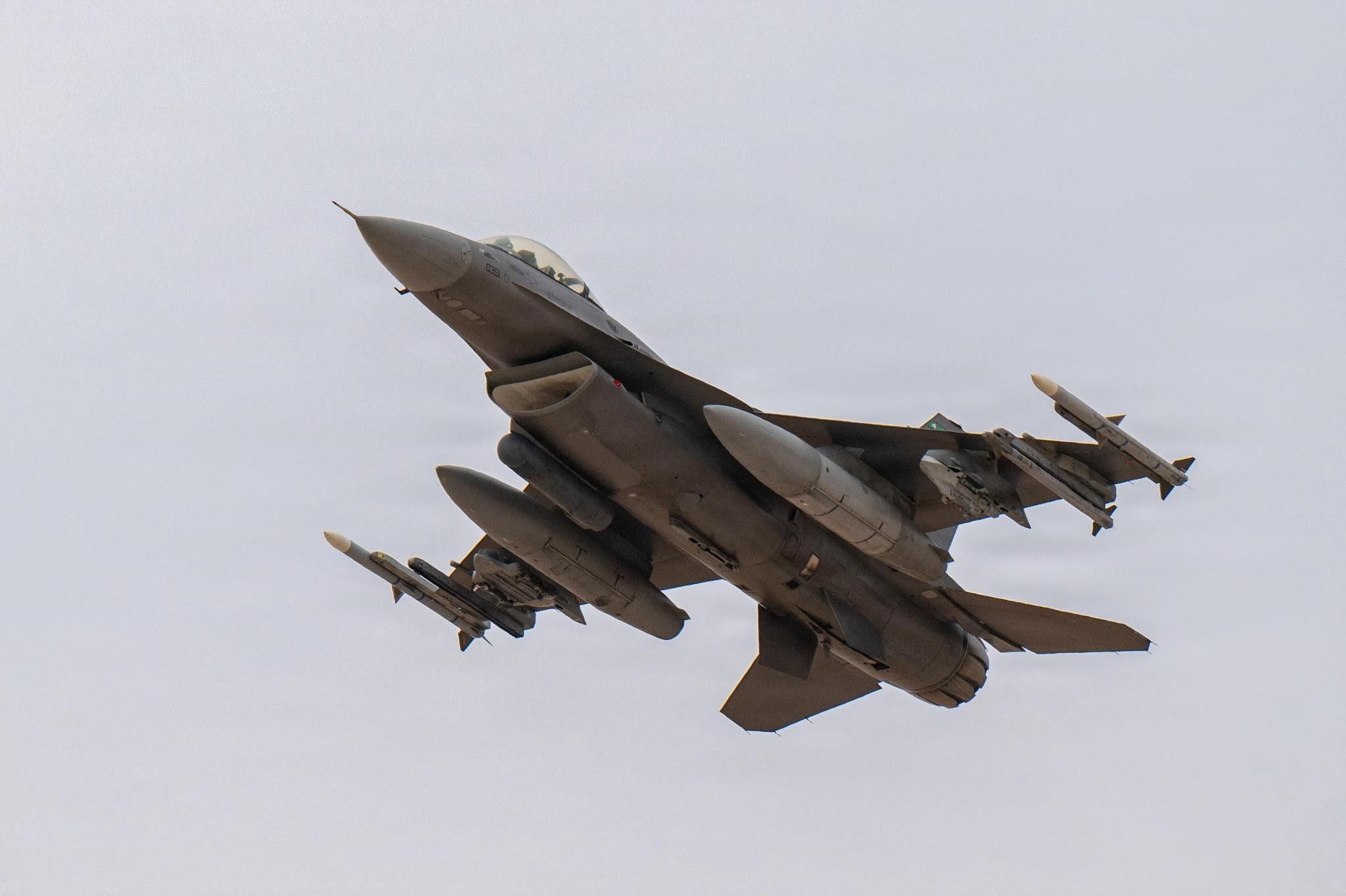 미군 F-16 전투기. 사진 미군 중부사령부