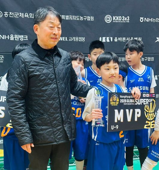 [사진] MVP에 선정된 길하준