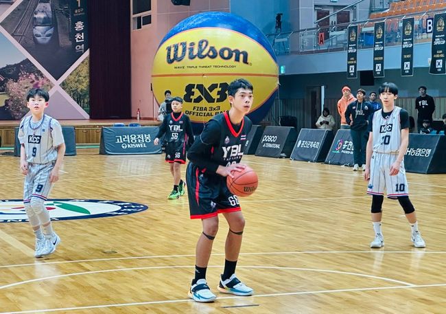 [사진] U12부 우승팀 태국 YBL