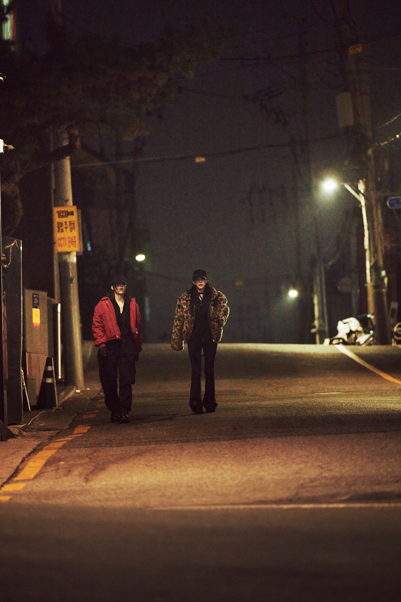 벼랑 끝에 몰린 화류계 두 여성의 버디 누아르 ‘프로젝트 Y’. [사진 플러스엠 엔터테인먼트]          