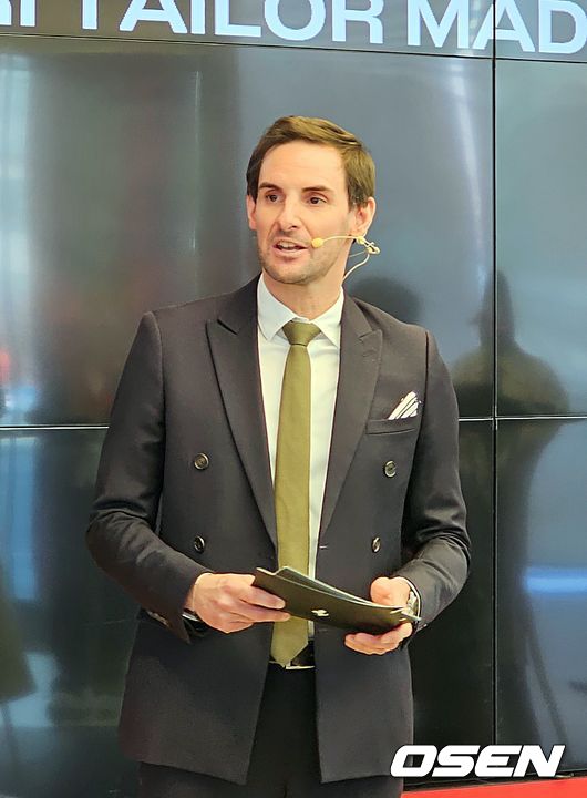 티보 뒤사라 페라리코리아 총괄. 