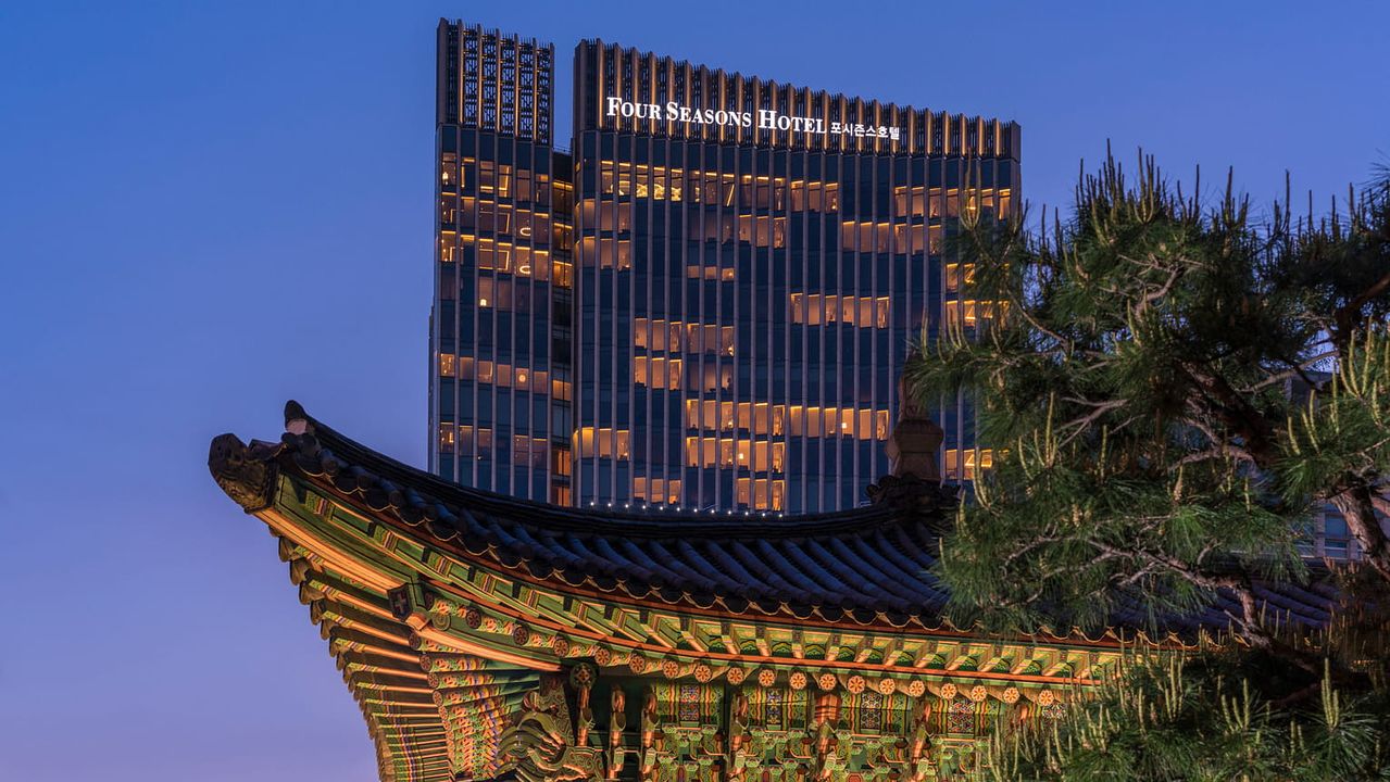 광화문 포시즌스 호텔의 야경. 사진 포시즌스 호텔 서울