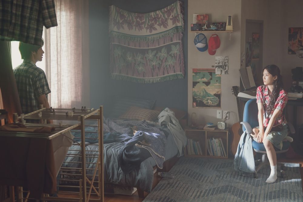 영화 '만약에 우리'는 헤어진 연인 은호(구교환)와 정원(문가영)이 10여년 만에 우연히 재회해 과거의 기억을 되짚는 이야기다. 사진 쇼박스