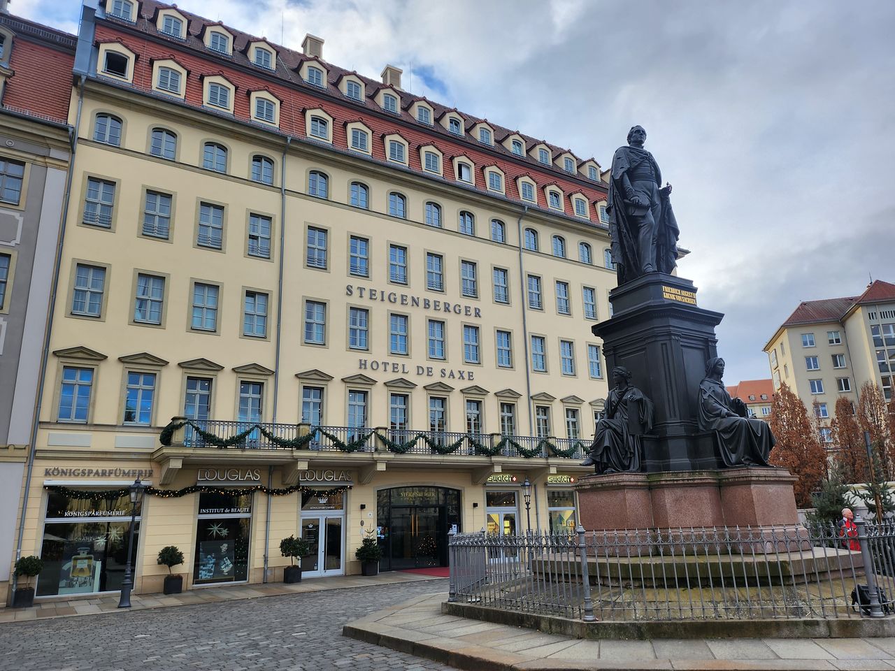 슈만의 피아노 협주곡이 1845년 초연 됐던 독일 드레스덴의 한 호텔. 사진 김호정 음악에디터