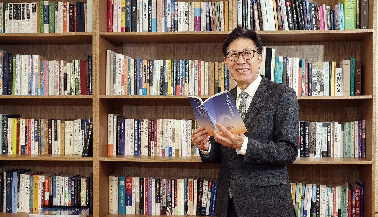 박형준 부산시장은 이재명 정부의 해수부 이전과 북극항로 개척에 대해 초당적으로 협력할 방침을 천명했다. 송봉근 객원기자