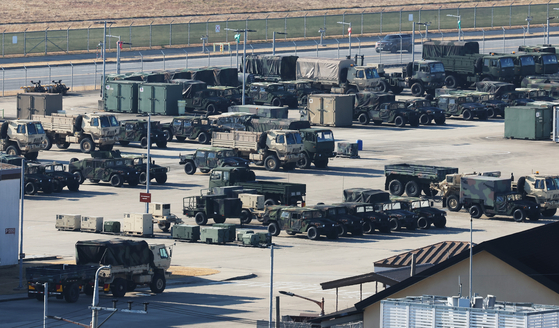 미국 행정부가 주한미군 규모를 일방적으로 줄이지 못하도록 견제하는 내용을 담은 미국의 내년도 국방수권법안(NDAA)이 지난달 17일(현지시간) 연방 의회를 통과했다. 사진은 경기도 평택시 캠프 험프리스 모습.연합뉴스