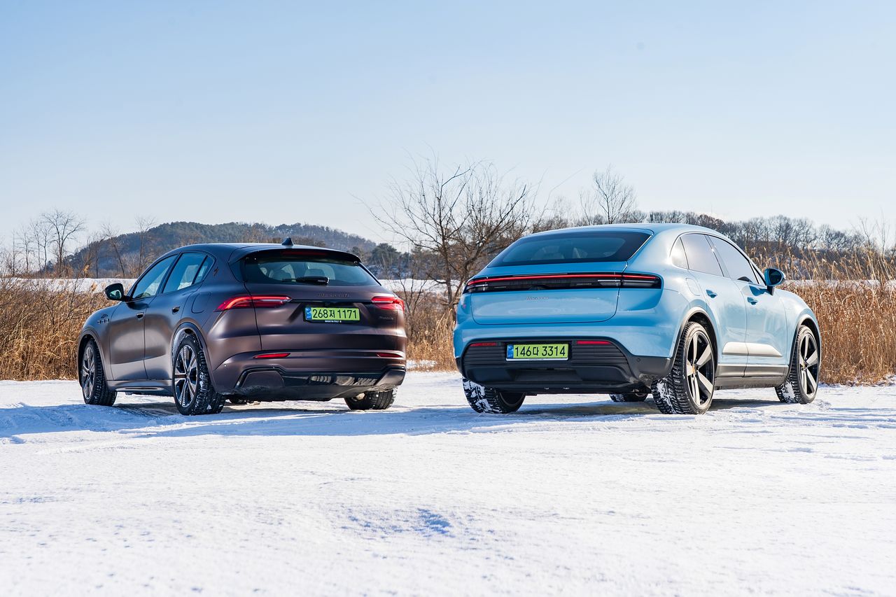 마세라티 그레칼레(왼쪽)와 포르쉐 마칸