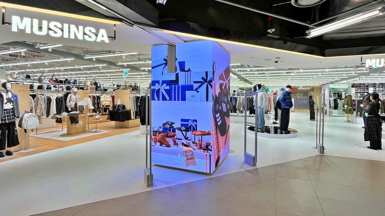 롯데백화점 잠실점 2층 무신사 스토어 매장 전경. 사진 롯데백화점