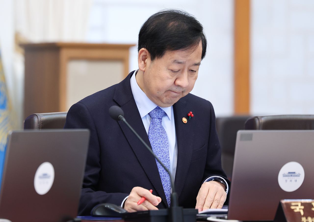 구윤철 부총리 겸 재정경제부 장관이 27일 청와대에서 열린 국무회의에서 참석해 있다. 연합뉴스