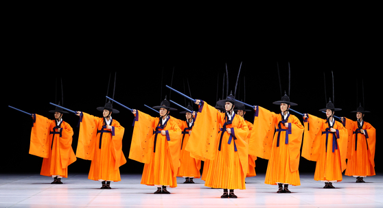 세계를 사로잡은 '일무' 공연 모습. 연합뉴스