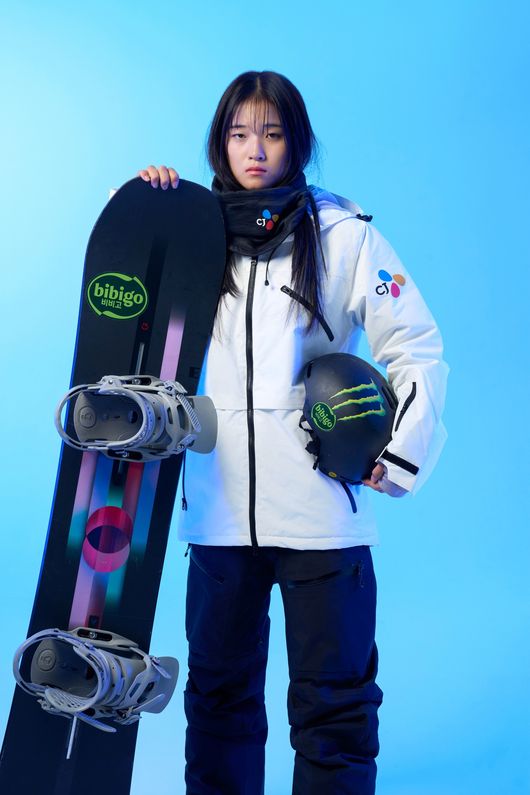 밀라노에서 메달에 도전하는TEAM CJ최가온(스노보드 하프파이프).