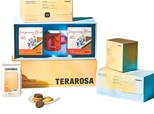 실용적 구성의 테라로사 시즌 블렌드 드립백 선물세트.
