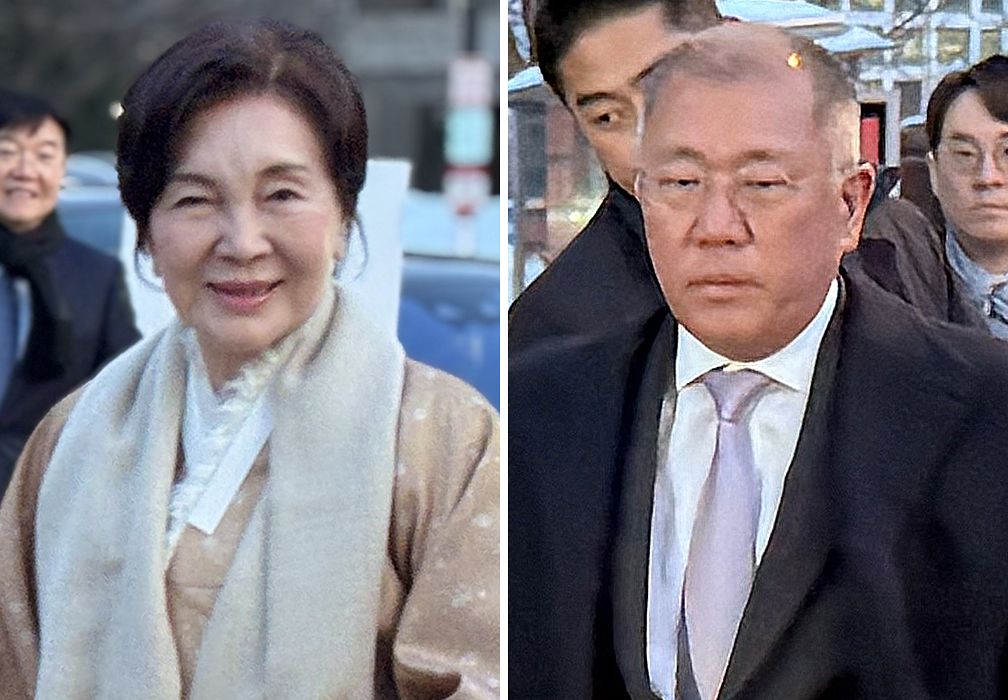 행사에 참석한 홍라희 리움미술관 명예관장(왼쪽)과 정의선 현대차그룹 회장. [뉴시스·연합뉴스]