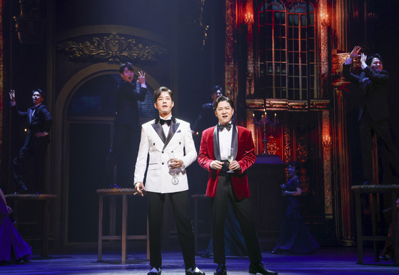 독립운동 소재를 쿨하게 뽑아낸 K뮤지컬 ‘스윙데이즈_암호명 A’ 초연 장면. 유일한 박사의 냅코 프로젝트 이야기를 다뤘다. 중앙포토