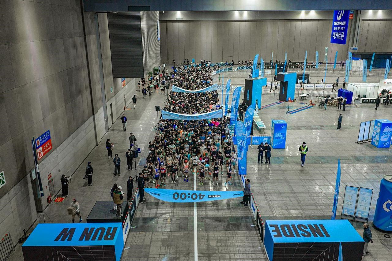지난 1일 고양 킨텍스에서 열린 '인사이더런 W' 러닝 이벤트. 사진 러너블