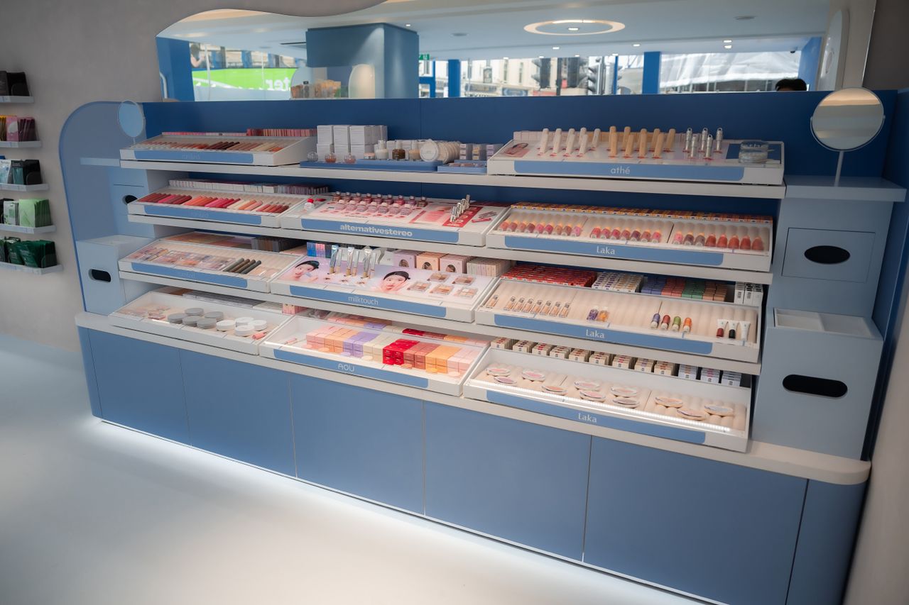 영국 K뷰티 편집숍 '퓨어 서울'에 입점한 아떼. 사진 LF 