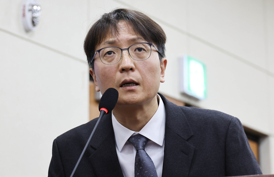 박대준 전 쿠팡 대표가 지난해 12월 31일 오전 국회에서 열린 '쿠팡 침해사고 및 개인정보 유출, 불공정 거래, 노동환경 실태 파악과 재발 방지 대책 마련을 위한 청문회'에서 의원들 질의에 답하고 있다. 임현동 기자