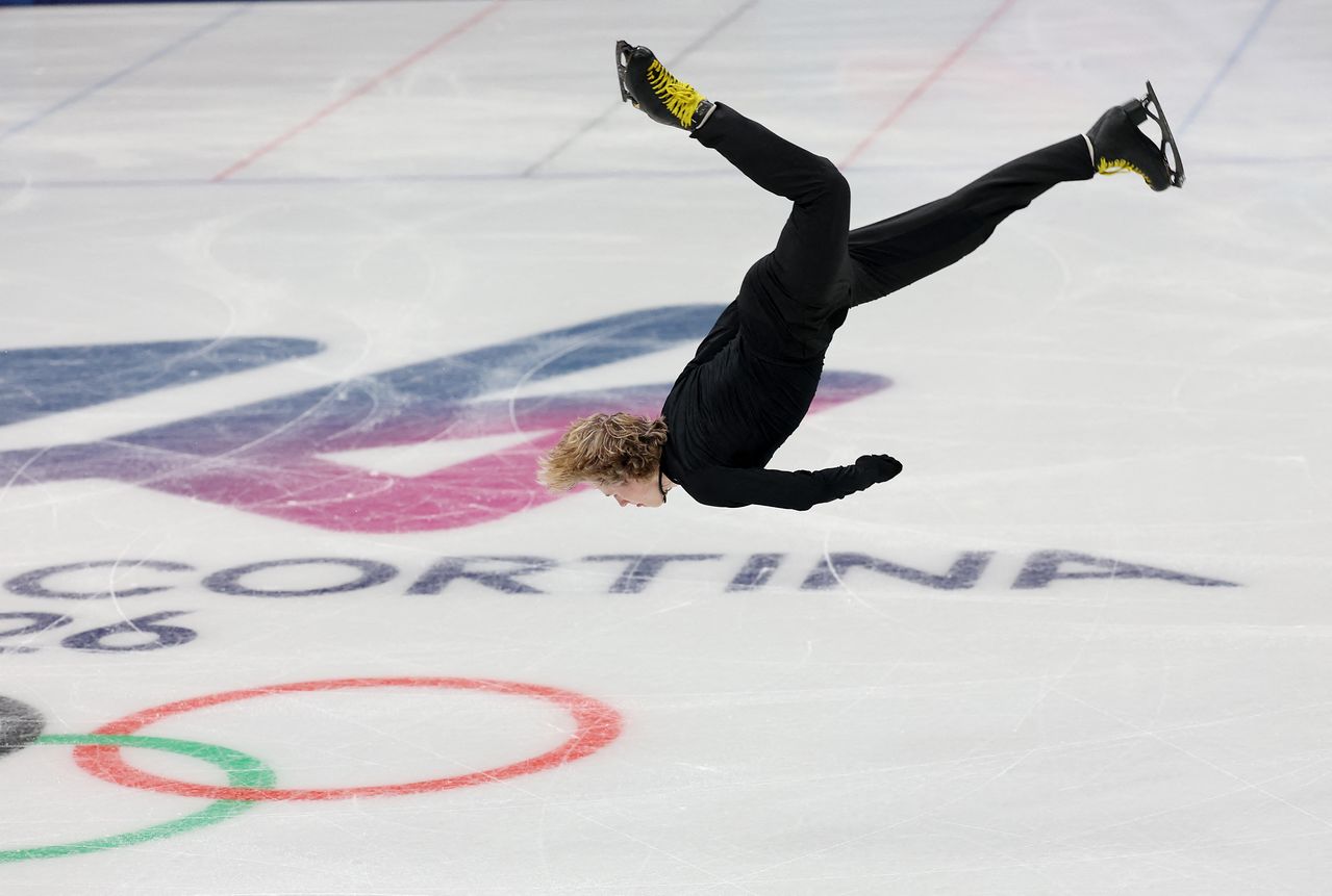 미국 피겨 남자 싱글 선수 일리야 말리닌이 2026 밀라노.코르티나담페초 동계올림픽 개막을 앞두고 4일(한국시간) 이탈리아 밀라노 아이스 스케이팅 아레나에서 훈련하고 있다. [로이터=연합뉴스]