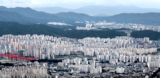서울 송파구 롯데월드타워 서울스카이에서 바라본 위례신도시 아파트단지.뉴스1