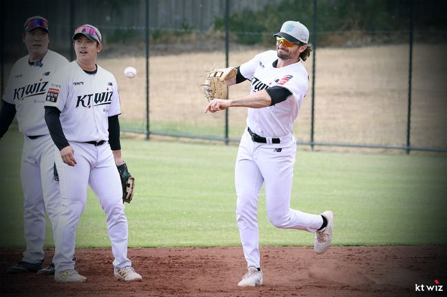 샘 힐리어드 / KT 위즈 제공