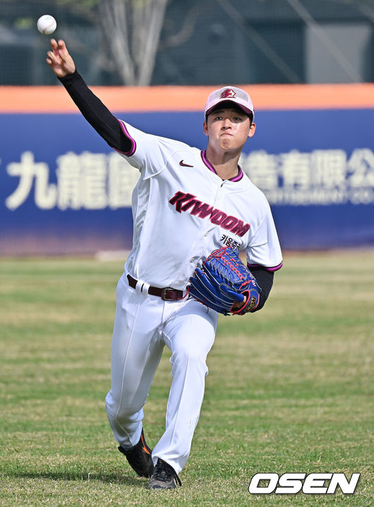 [OSEN=가오슝(대만), 이석우 기자] 키움 히어로즈 박준현 251 2026.02.03 / foto0307@osen.co.kr