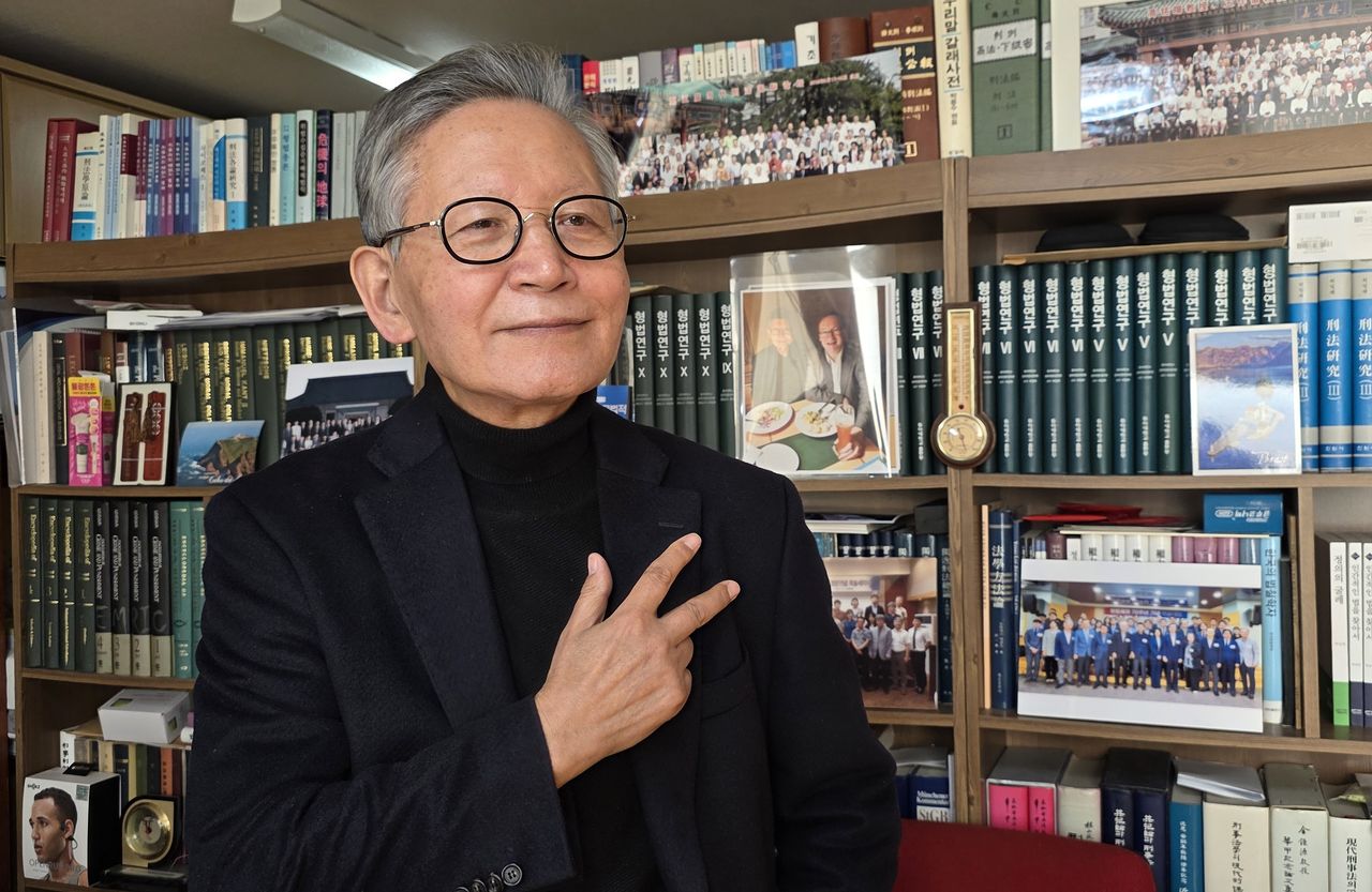 검찰개혁과 사법개혁을 설파해온 허일태 동아대 명예교수는 "독일 등 대륙법계에서는 경찰에 수사종결권을 주지 않는다"고 했다. 부산=장세정 기자