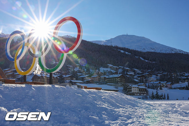 [사진] 2026 밀라노·코르티나담페초 동계 올림픽 여자 아이스하키 조별리그 빅매치가 노로바이러스 감염 사태로 연기됐다.ⓒGettyimages(무단전재 및 재배포 금지)