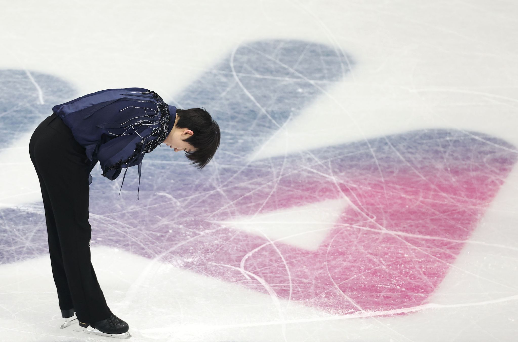 피겨스케이팅 팀 이벤트 남자 싱글 쇼트 프로그램 출전한 차준환이 연기를 마친 뒤 인사하고 있다. 연합뉴스