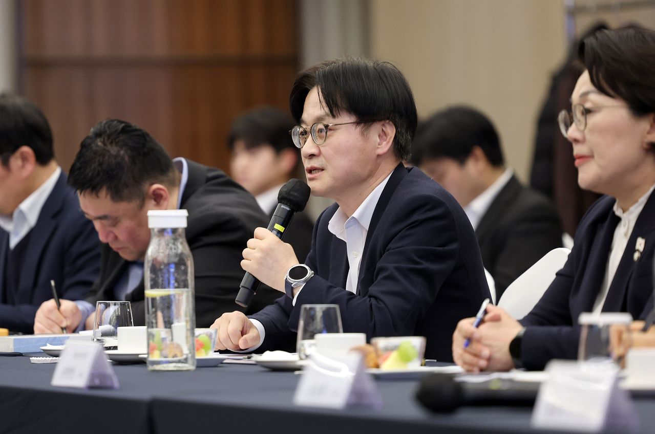 김정관 산업통상부 장관이 5일 오후 대구광역시 동구 메리어트호텔에서 열린 대구 지역 M.AX 간담회에서 인사말을 하고 있는 모습. 사진 산업통상부