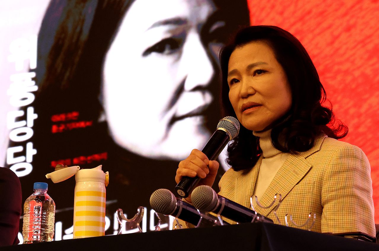 이진숙 전 방송통신위원장이 9일 대구 수성구 그랜드호텔에서 열린 『위풍당당 이진숙입니다』 출판기념회에서 발언하고 있다. 뉴시스