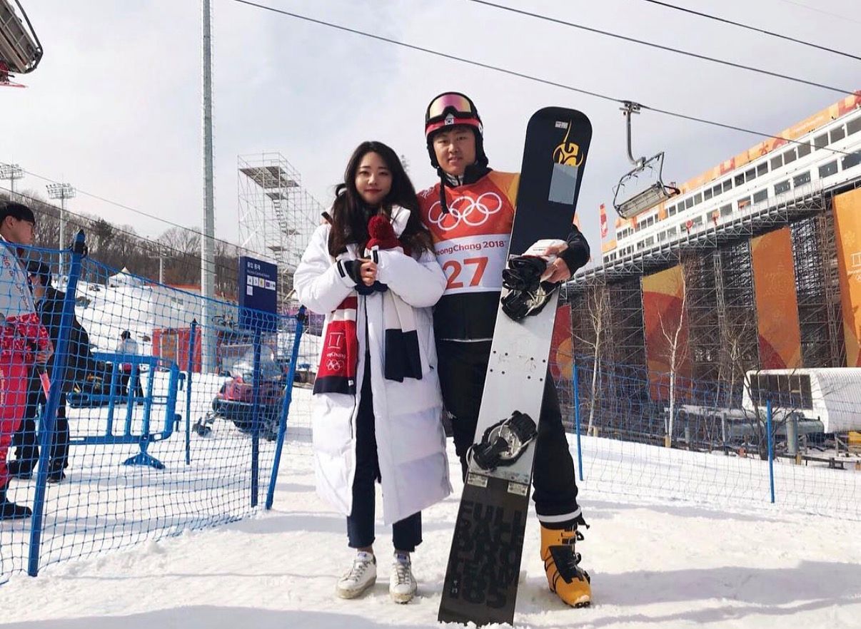 김상겸(37)과 배우자 박한솔(31)씨. 사진은 2018 평창 대회 모습. 사진 박한솔씨 제공