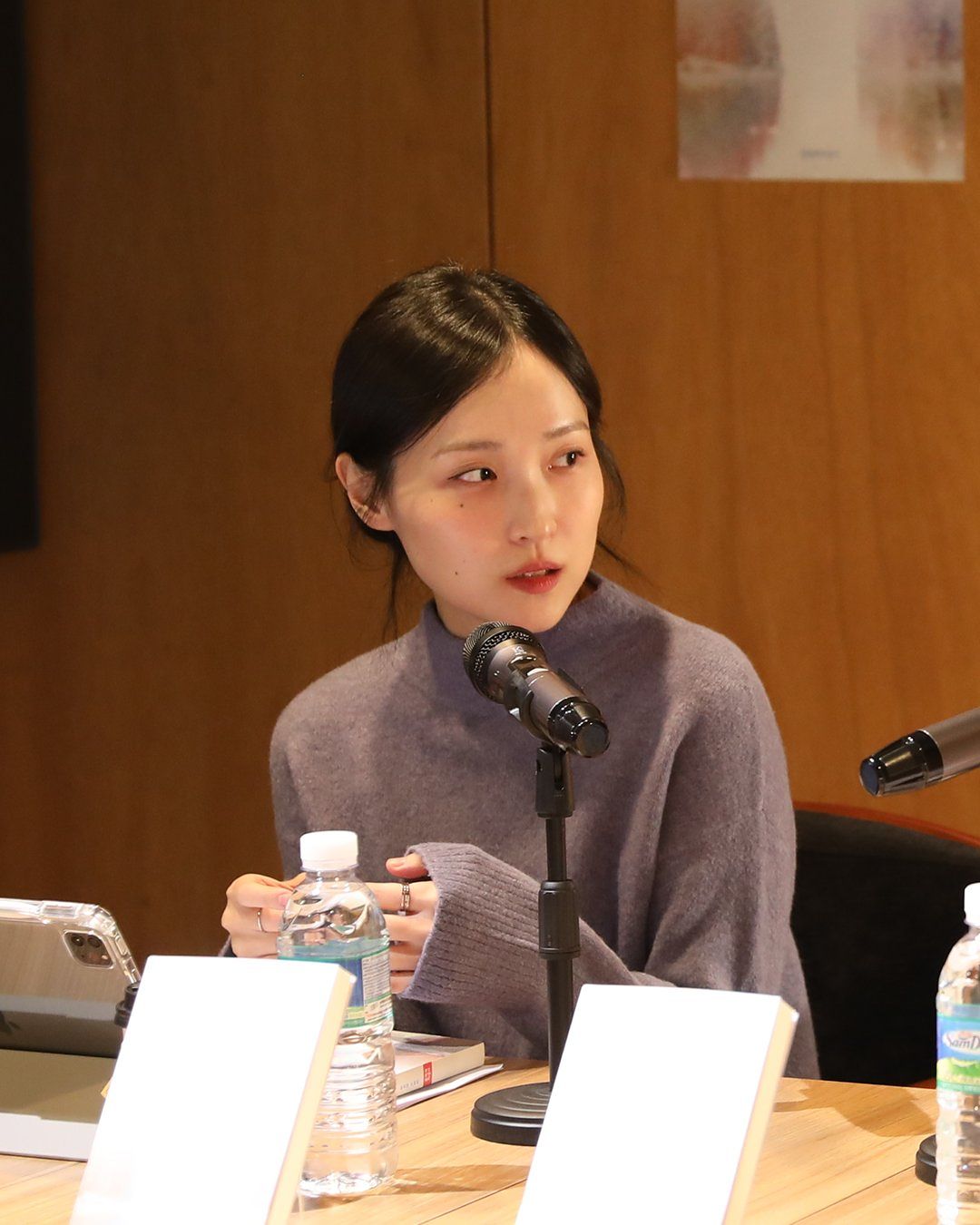 젊은작가상 대상을 수상한 김채원 작가. 사진 문학과지성사