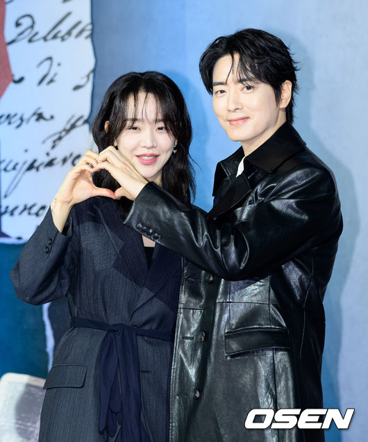 [OSEN=이대선 기자] 10일 오전 앰배서더 서울 풀만 호텔에서 넷플릭스 시리즈 ‘레이디 두아’ 제작발표회가 열렸다.