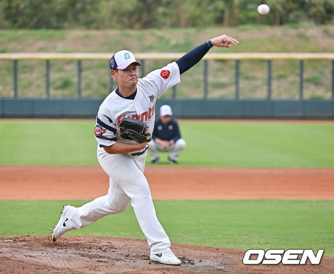 [OSEN=타이난(대만), 이석우 기자] 롯데 자이언츠 김진욱 113 2026.02.01 / foto0307@osen.co.kr