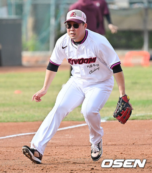[OSEN=가오슝(대만), 이석우 기자] 키움 히어로즈 안치홍 006 2026.02.03 / foto0307@osen.co.kr