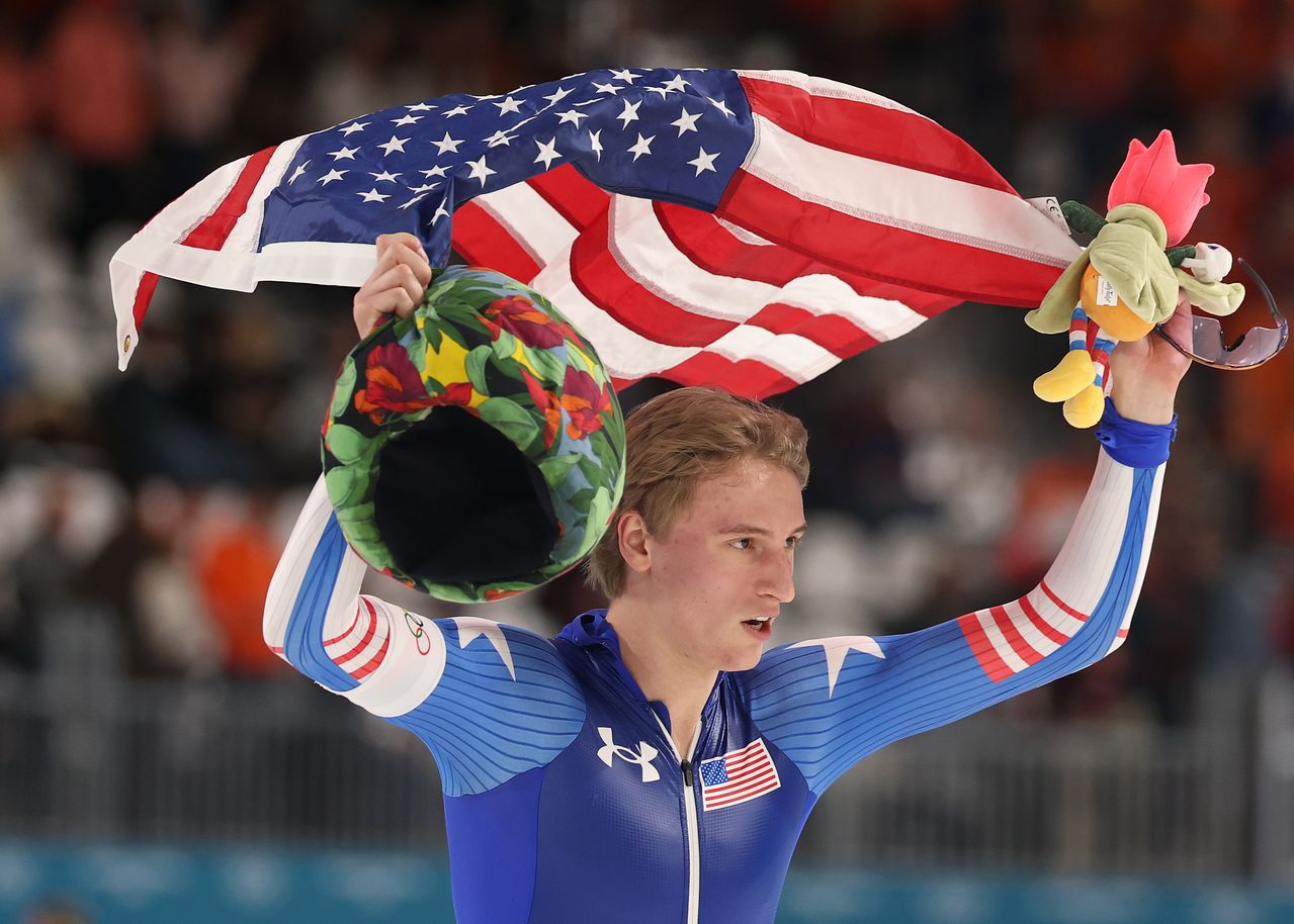 12일 남자 1000m에서 올림픽 기록을 세우며 우승한 조던 스톨츠. 연합뉴스