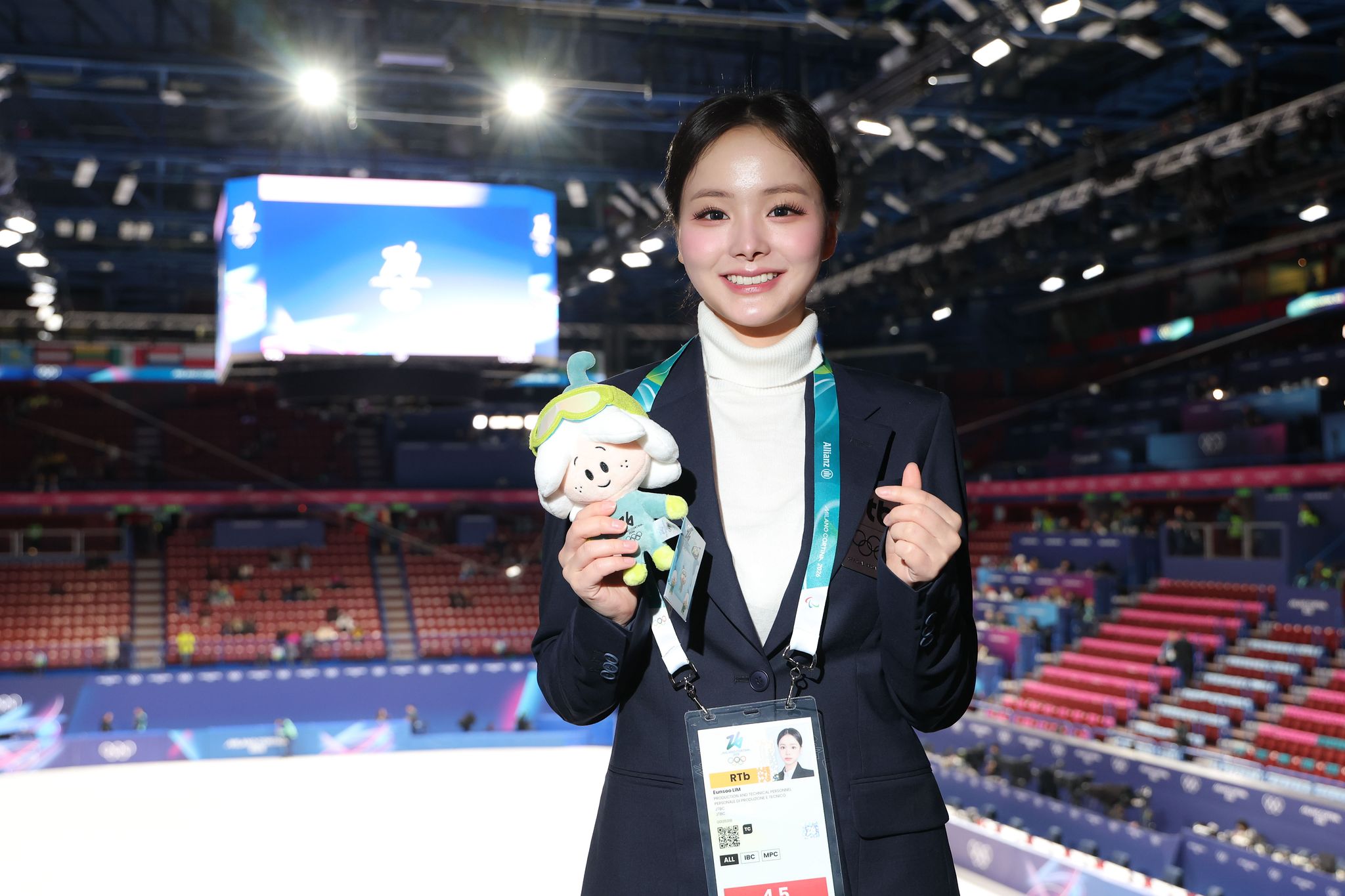 JTBC 피겨 해설위원으로 큰 관심을 받는 임은수는 포스트 김연아’로 통했지만, 석연찮은 사고 여파로 날개를 접었다. 김종호 기자