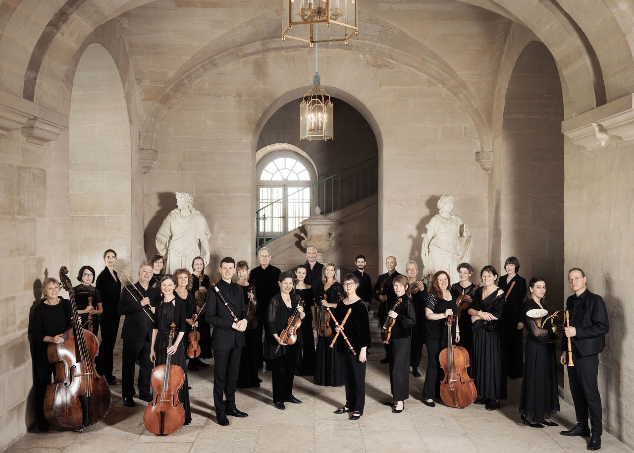 컨스텔레이션 오케스트라·합창단을 창단해 고향인 영국 도싯에서 음악과 자연을 결합하는 프로젝트를 진행 중이다. 이들은 다음 달 한국·홍콩에서 바흐·모차르트의 미사곡을 연주한다. [사진 프레스토 컴퍼니]