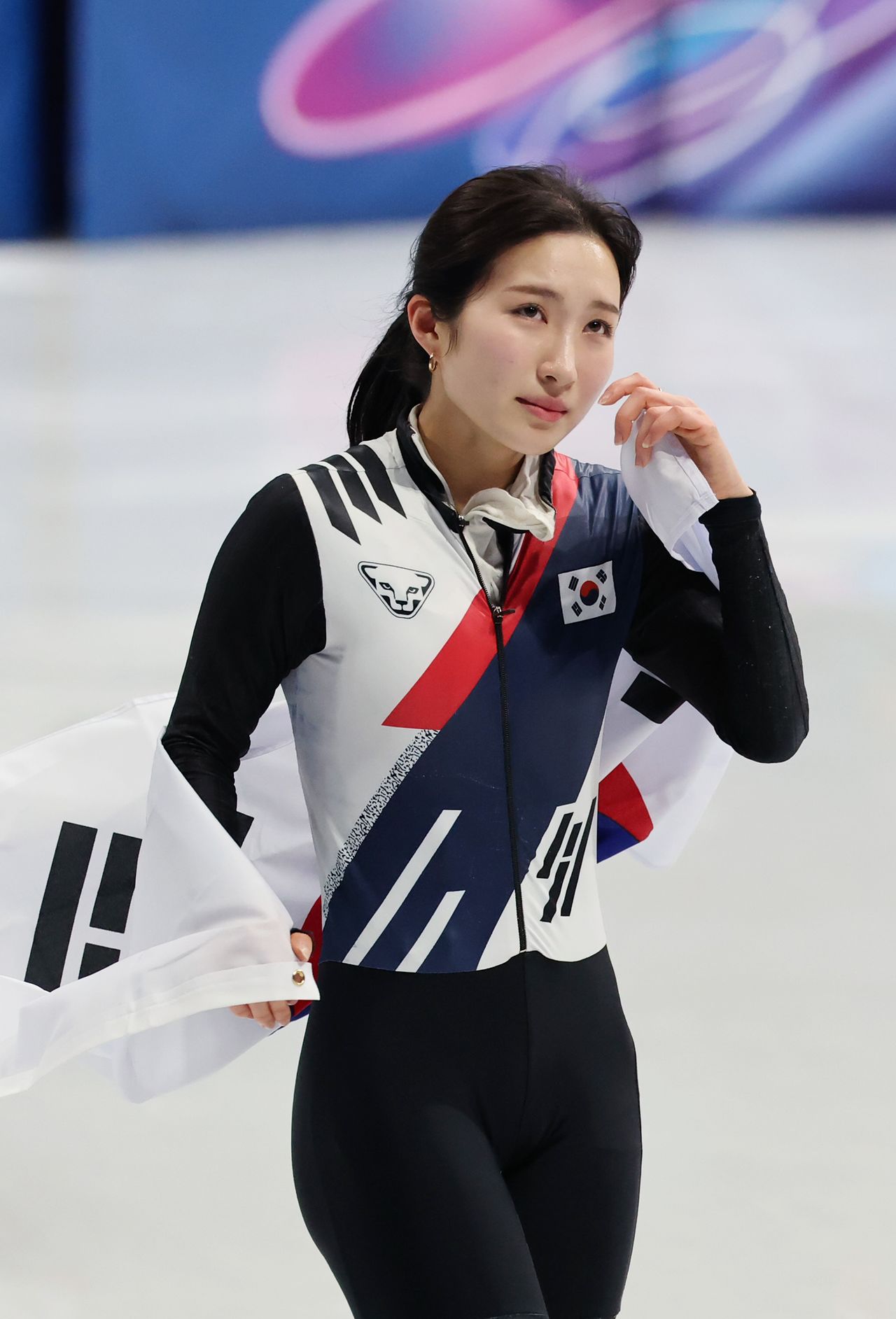 동메달을 확정 지은 뒤 기뻐하는 김길리. 뉴스1