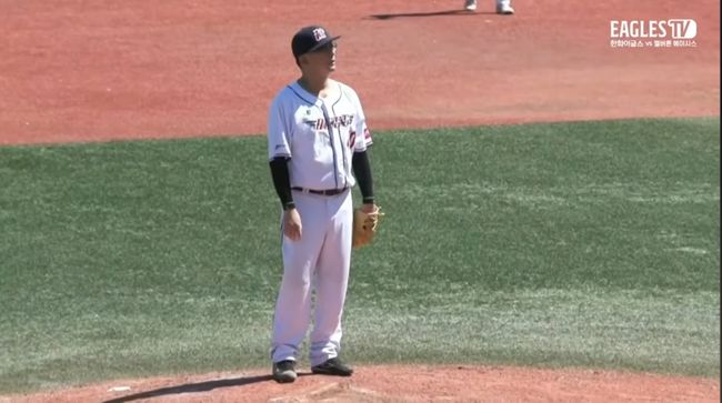 멜버른 에이시스 투수로 나선 허민 전 의장 / 이글스TV 캡처