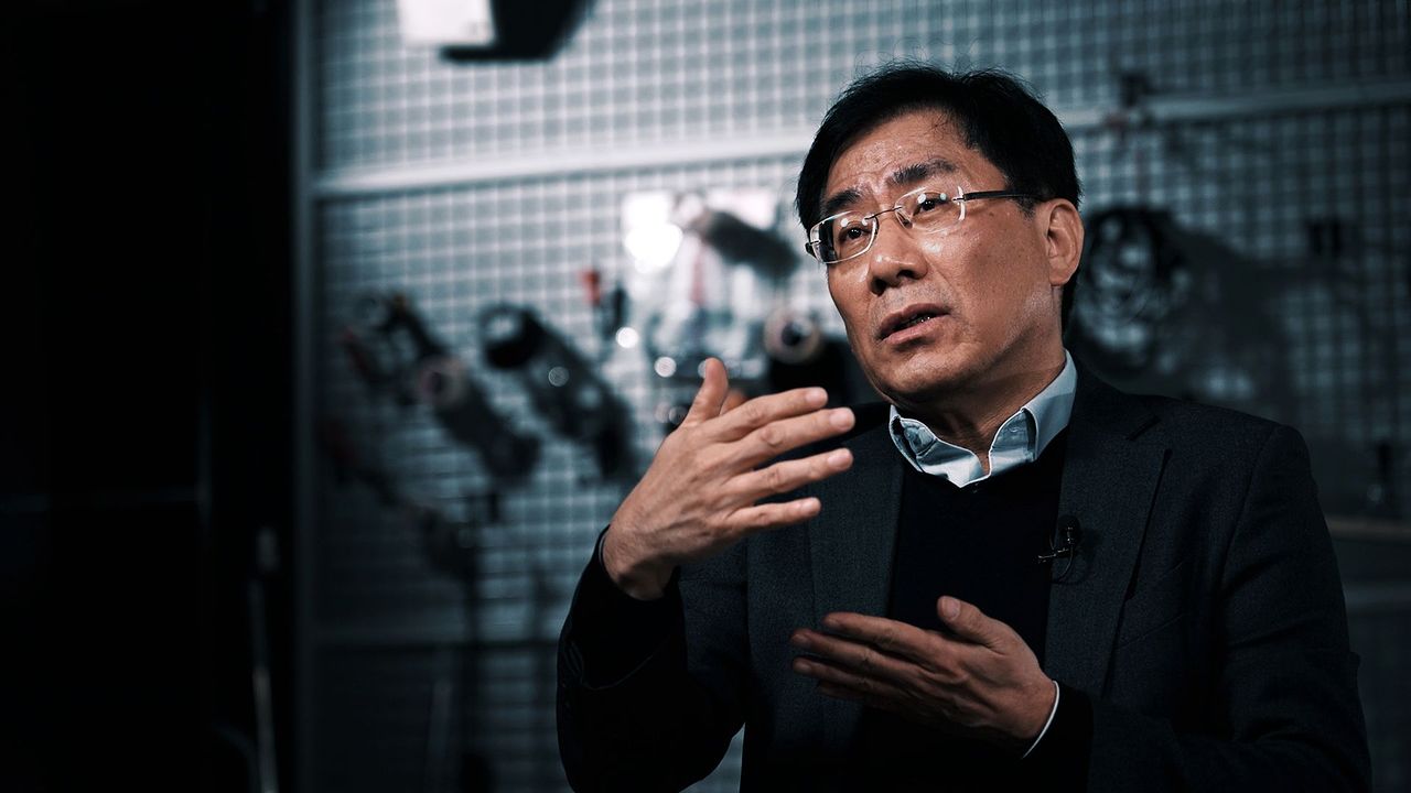 지난달 27일 정일천 전 국정원 공작관이 중앙일보 'VOICE' 시리즈와 인터뷰하고 있다.