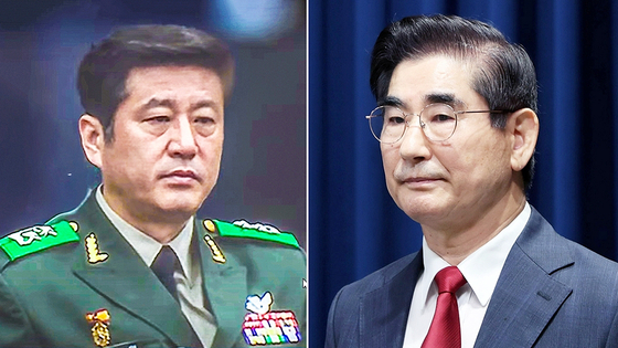 계엄의 핵심이었던 김용현 전 국방부 장관(오른쪽)과 노상원 전 정보사령관(왼쪽). 중앙포토