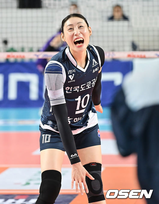 [OSEN=김천, 이석우 기자] 한국도로공사 배유나 035 2025.12.11 / foto0307@osen.co.kr