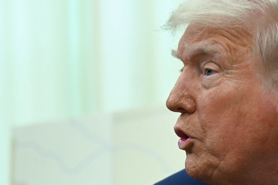 도널드 트럼프 미국 대통령이 지난해 2월 13일 보복 관세 조치를 발표하며 연설하고 있다. AFP=연합뉴스