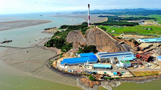 장항제련소와 그 주변 모습. 연합뉴스