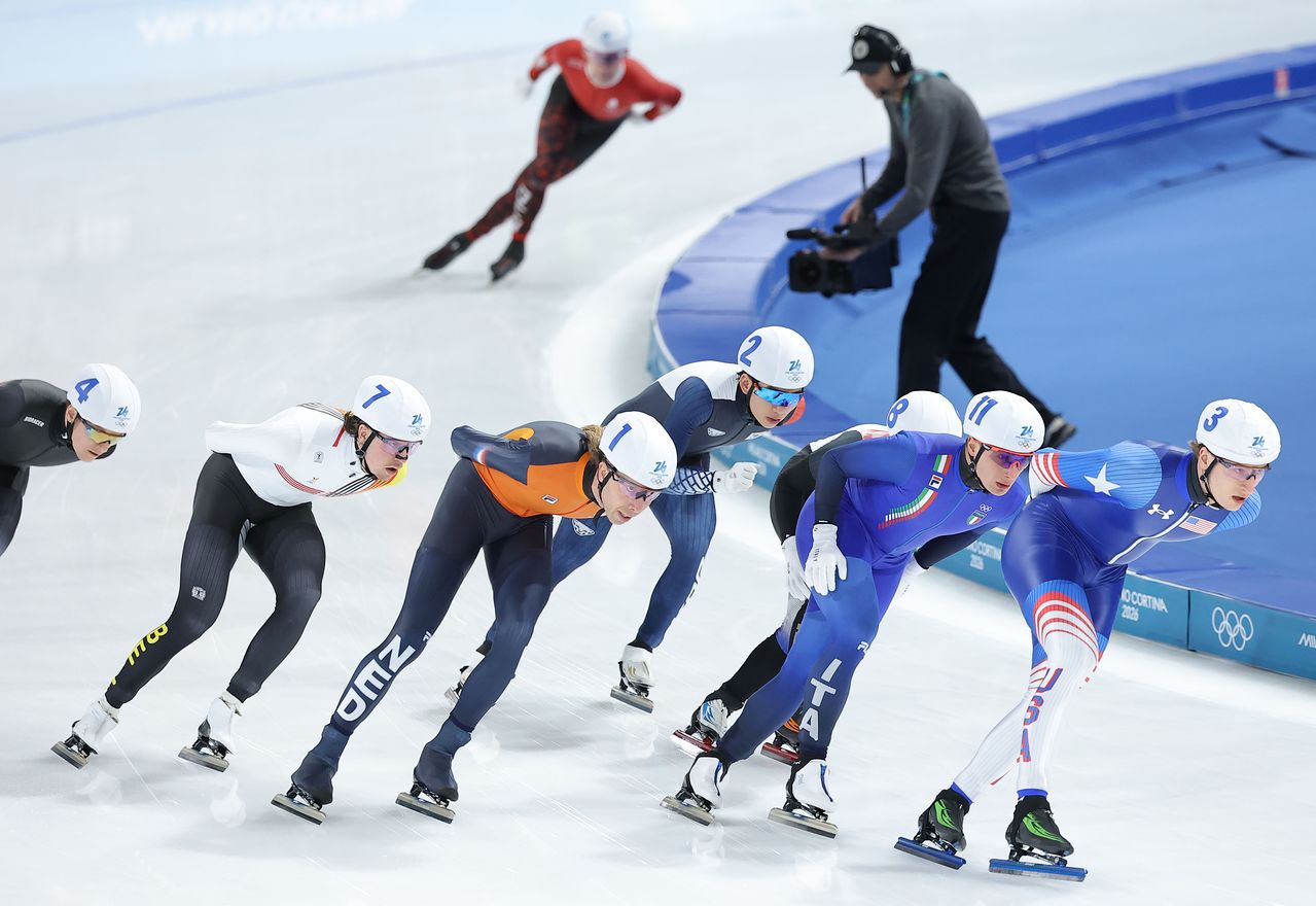 21일(현지시간) 이탈리아 밀라노 스피드스케이팅 스타디움에서 열린 2026 밀라노-코르티나담페초 동계올림픽 스피드스케이팅 남자 매스스타트에 출전한 정재원이 경기를 펼치고 있다. 연합뉴스
