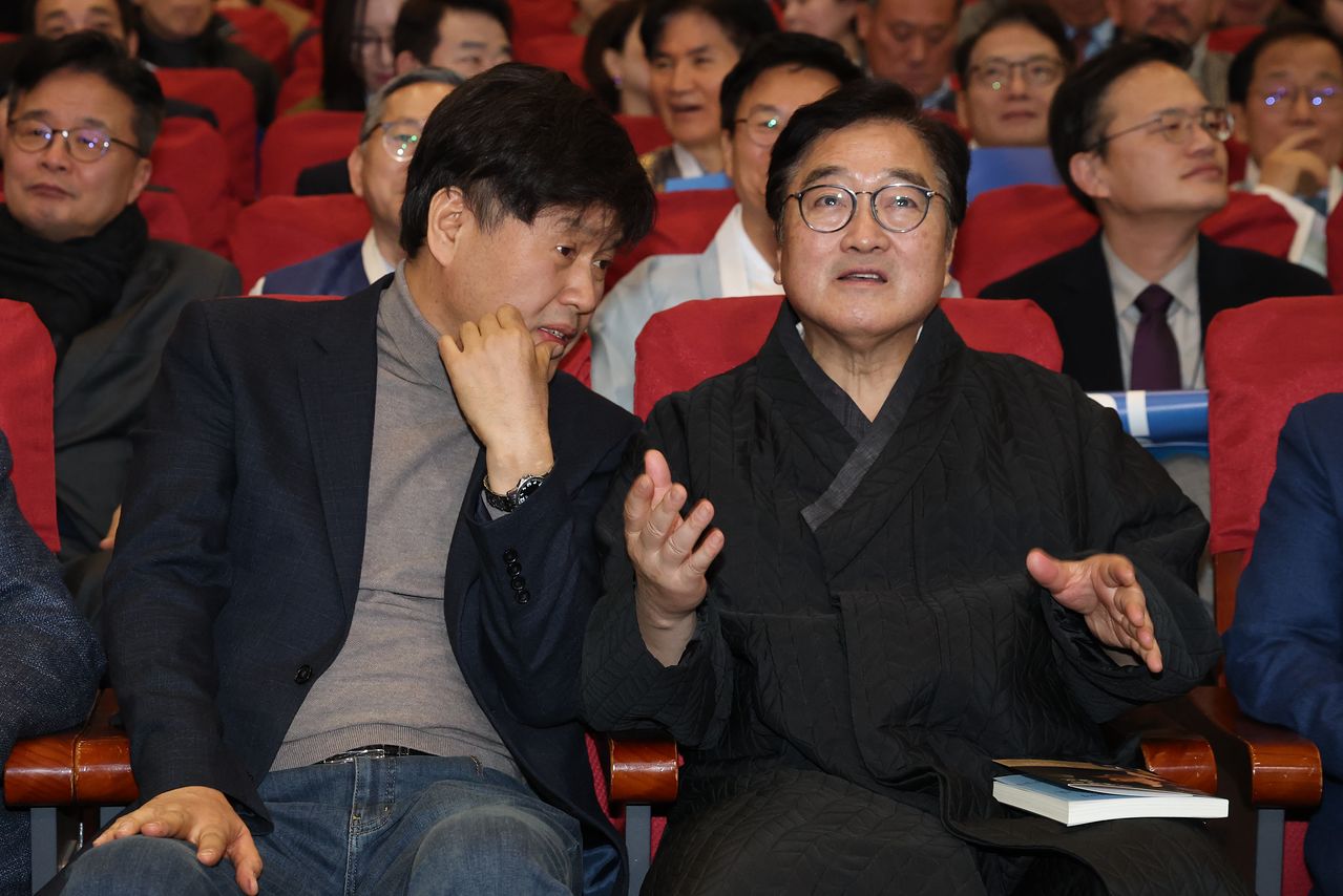 12일 서울 여의도 국회 의원회관에서 열린 ’대통령의 쓸모‘ 출판 기념회에는 우원식 국회의장도 참석했다. 뉴스1